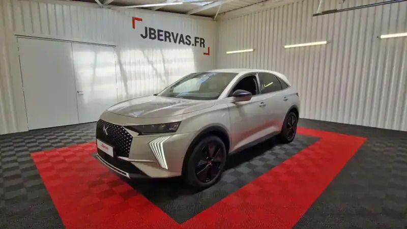 Utilisé 2022 DS Automobiles DS7 Crossback Bastille Plus SUV | 29 490 € (Prix juste) - Image 1/4