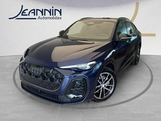 Bleu navarre métallisé Utilisé 2025 Audi Q5 Sportback Design SUV | 83 980 € - Image 1/4