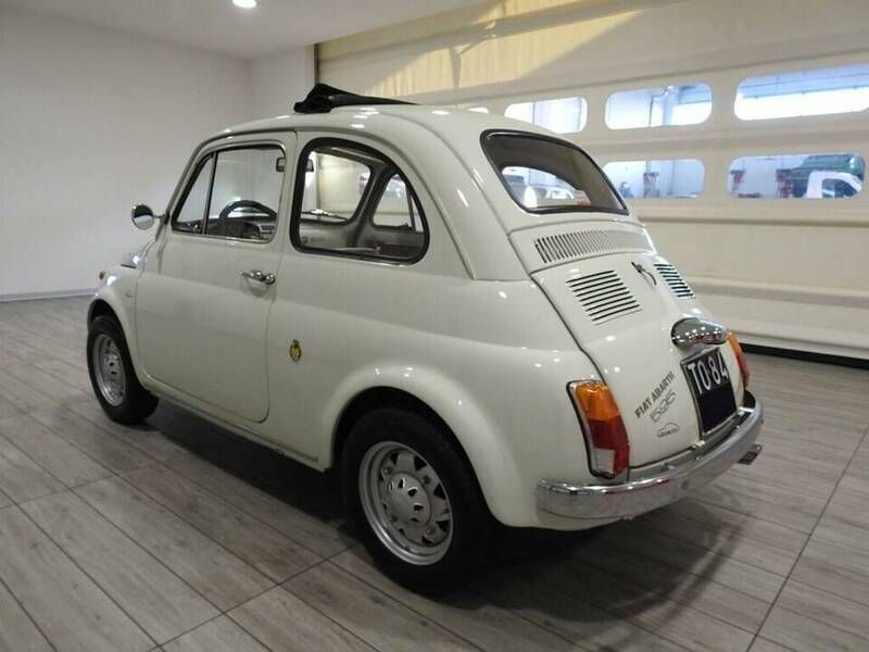 Occasion Fiat 500 24 ch (17 kW) 1966 Autres Berline