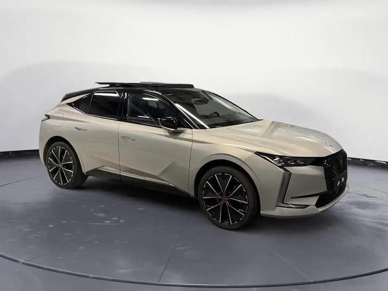 Occasion 2022 DS Automobiles DS4 Performance Berline | 22 990 € (Prix juste) - Image 1/4