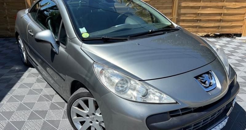 Utilisé 2008 Peugeot 207 CC Sport Cabriolet | 4 490 € (Bon prix) - Image 1/4