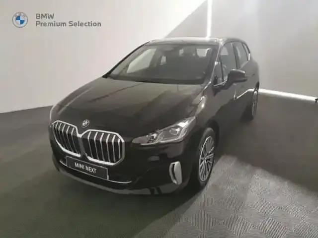 Noir Utilisé 2024 BMW 218 Luxury Line Monospace | 35 940 € (Prix juste) - Image 1/4