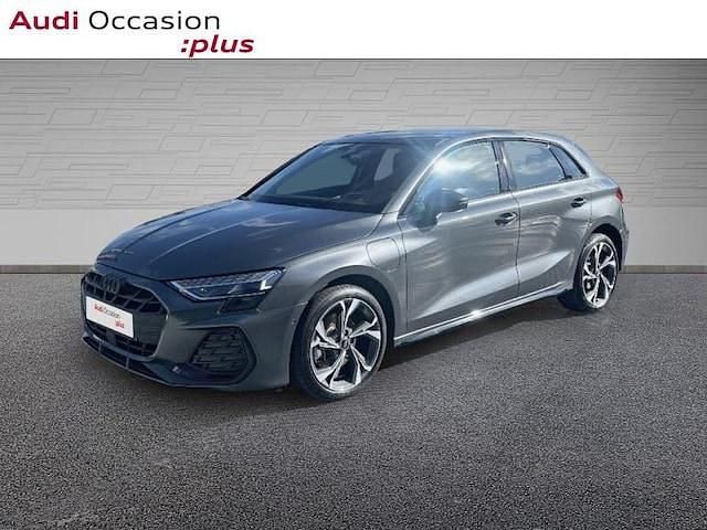 Gris daytona nacré Utilisé 2025 Audi A3 Sportback e-tron S-Line Berline | 46 900 € - Image 1/4