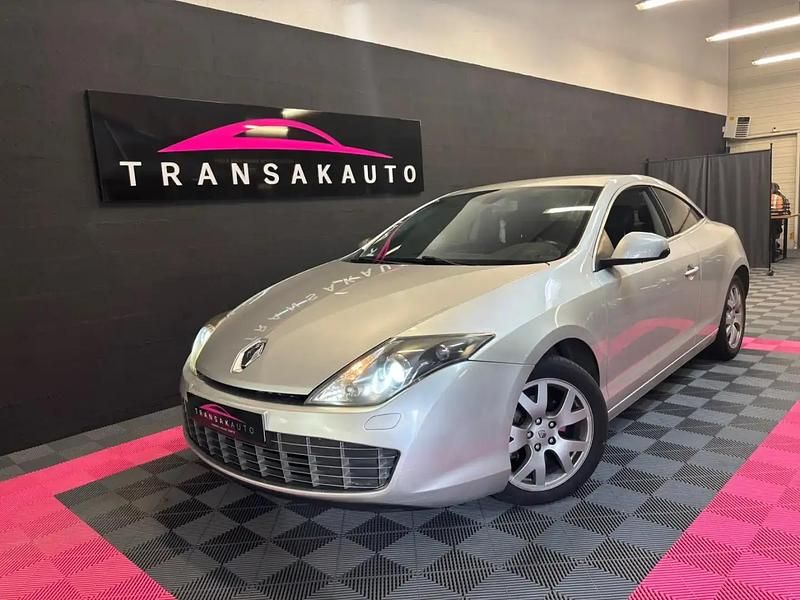 Gris Utilisé 2010 Renault Laguna III Black Edition | 5 990 € - Image 1/4