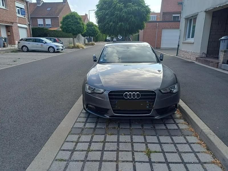 Gris Utilisé 2013 Audi A5 Sportback Ambiente Berline | 14 000 € - Image 1/4