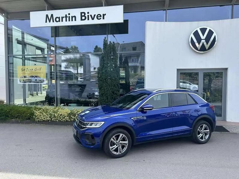 Bleu Utilisé 2024 VW T-Roc R-line SUV | 32 717 € (Prix assez cher) - Image 1/4