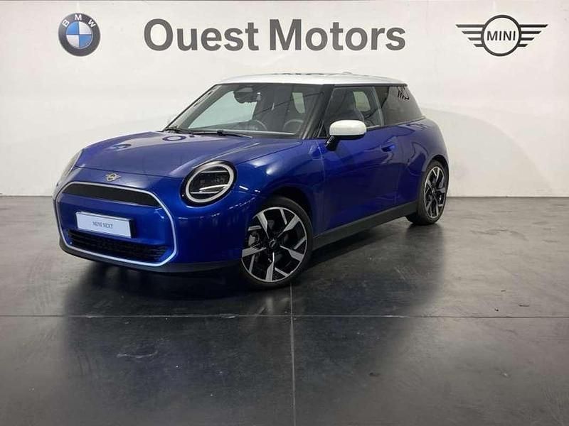Occasion Mini Cooper Favoured 136 kW (186 ch) 2025 Bleu Citadine