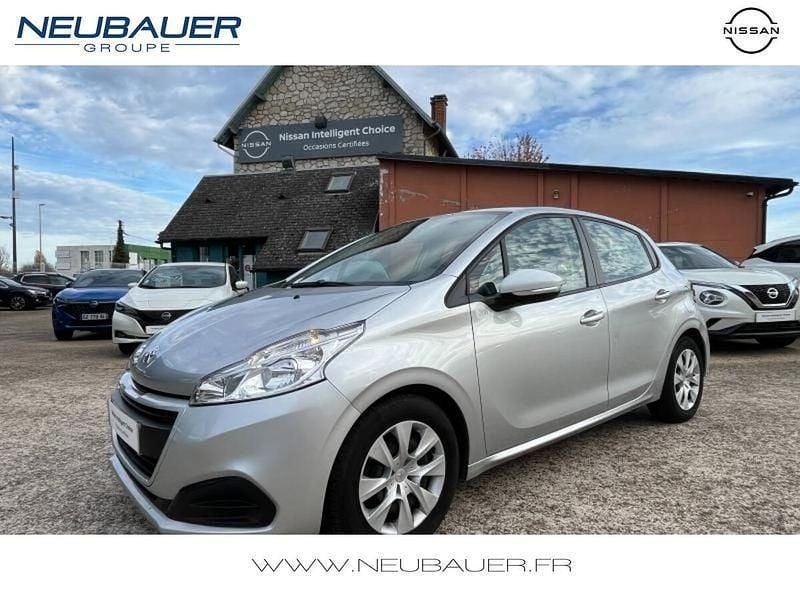 Gris aluminium Utilisé 2018 Peugeot 208 Citadine | 5 990 € (Super prix) - Image 1/4