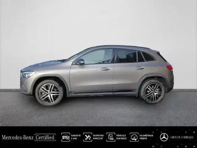 Occasion Mercedes GLA250 Business 2022 Gris montagne métallisé SUV