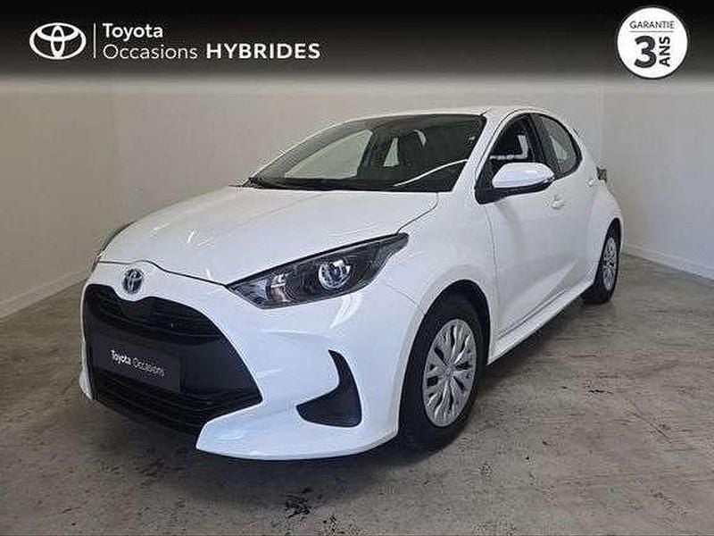 Utilisé 2022 Toyota Yaris Hybrid Berline | 17 990 € (Bon prix) - Image 1/1