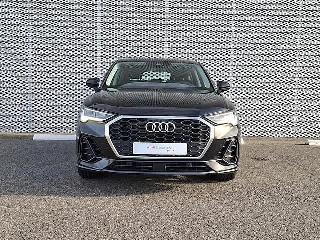 Occasion Audi Q3 Sportback Design 150 ch (110 kW) 2024 Noir mythe métallisé SUV