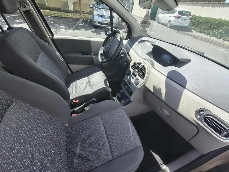 Occasion Renault Modus 80 ch (58 kW) 2006 Monospace
