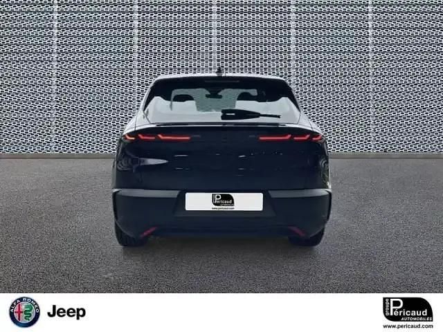 Nouvelle Alfa Romeo Junior 114 kW (156 ch) 2025 Noir SUV