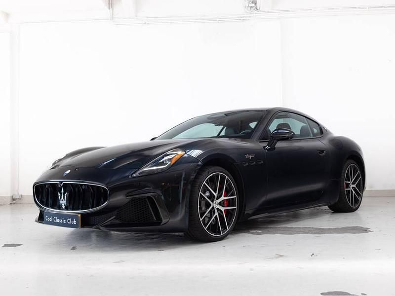 Noir Utilisé 2024 Maserati Granturismo Coupé | 199 000 € - Image 1/4