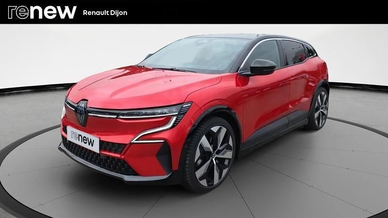 Rouge Occasion 2025 Renault Megane E-Tech Techno Berline | 28 990 € (Prix juste) - Image 1/4