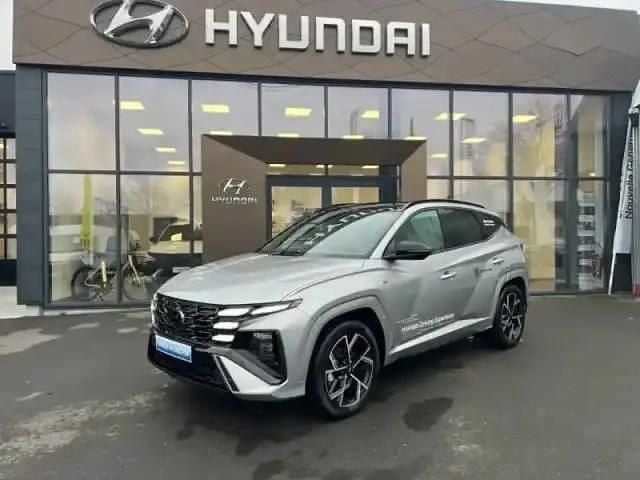 Shimmering silver métal Occasion 2024 Hyundai Tucson N Line SUV | 45 990 € - Image 1/4
