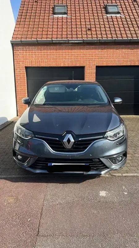 Utilisé 2016 Renault Mégane IV Business Berline | 9 500 € (Prix cher) - Image 1/2