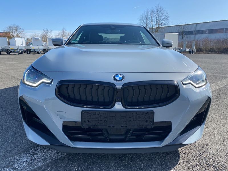 Gris Utilisé 2023 BMW 220 M Sport Coupé | 27 000 € - Image 1/1