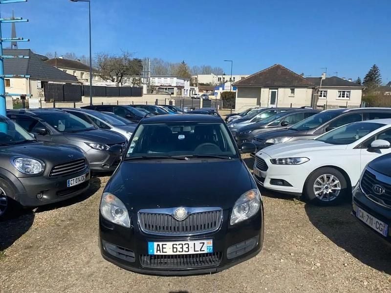 Noir Utilisé 2009 Skoda Fabia Ambiente Break | 2 300 € - Image 1/4