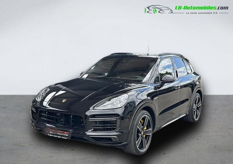 Utilisé 2020 Porsche Cayenne Turbo S SUV | 101 500 € - Image 1/4