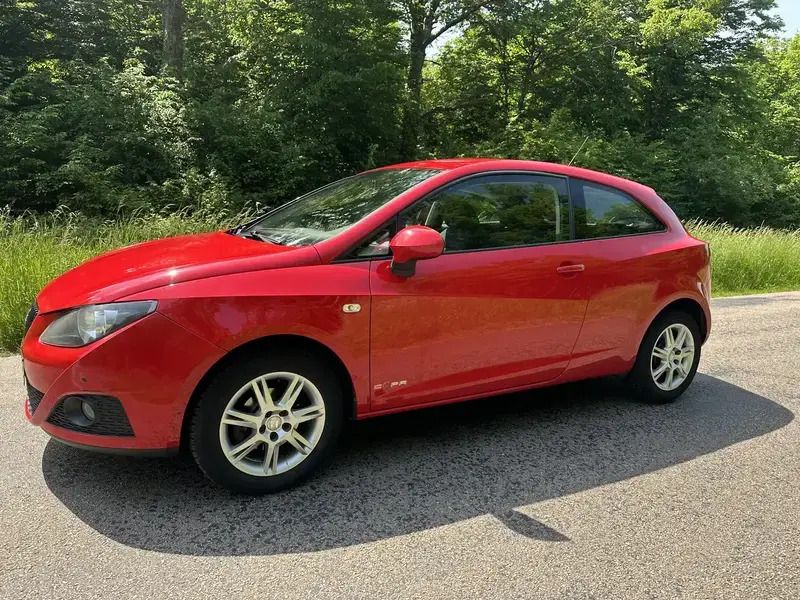 Utilisé 2011 Seat Ibiza SC Copa Citadine | 4 900 € - Image 1/4