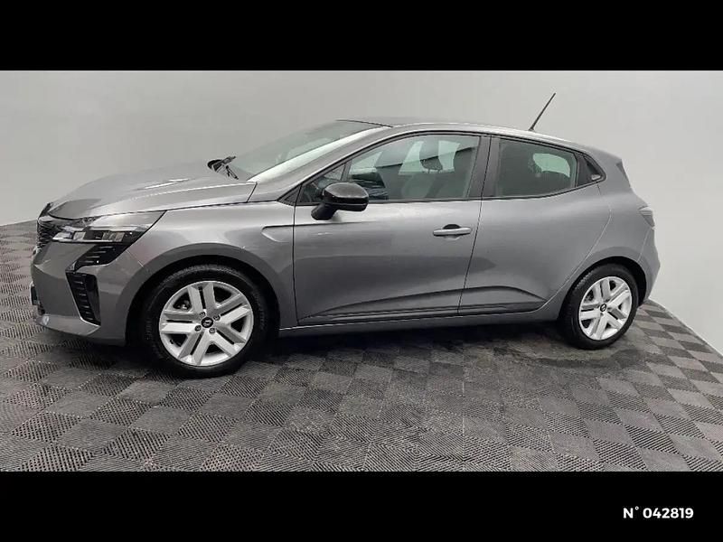 Occasion Renault Clio V Evolution 90 ch (66 kW) 2024 Gris
