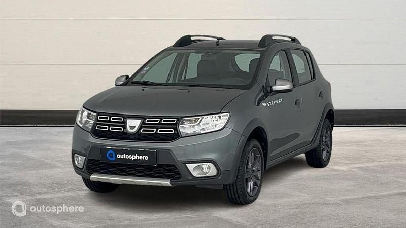 Gris Utilisé 2017 Dacia Sandero Citadine | 10 999 € (Prix juste) - Image 1/4