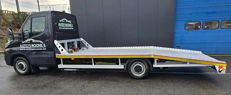 Noir Occasion 2016 Iveco Daily | 33 396 € (Prix juste) - Image 1/4