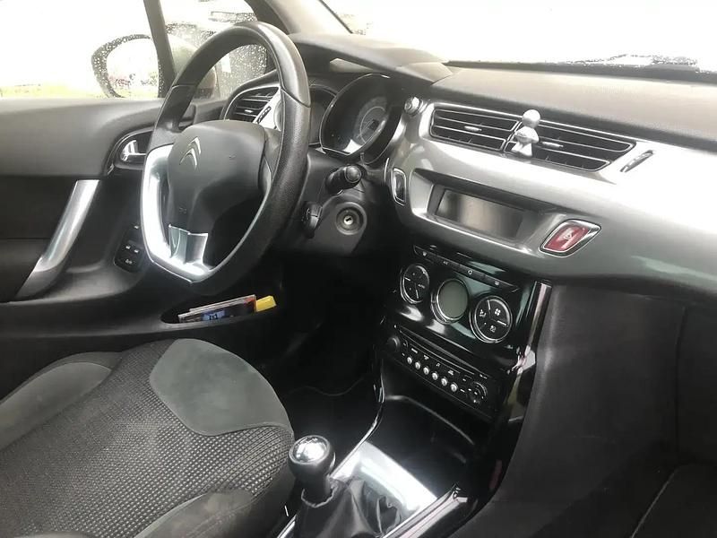 Utilisé 2010 Citroën C3 Exclusive Citadine | 5 990 € (Prix juste) - Image 1/4