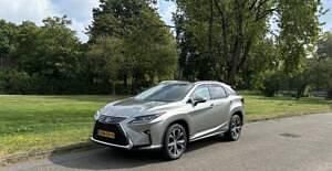 Gris Occasion 2011 Lexus RX450h SUV | 31 750 € - Image 1/4