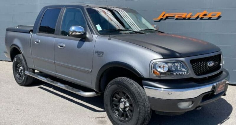 Utilisé 2001 Ford V8 XLT Berline | 23 000 € - Image 1/4
