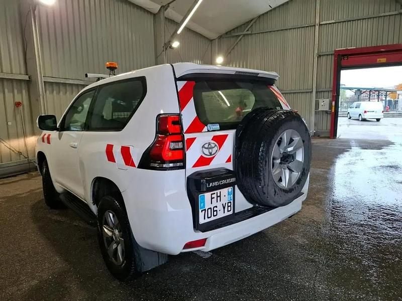 Occasion Toyota Land Cruiser Life 177 ch (130 kW) 2019 Blanc SUV