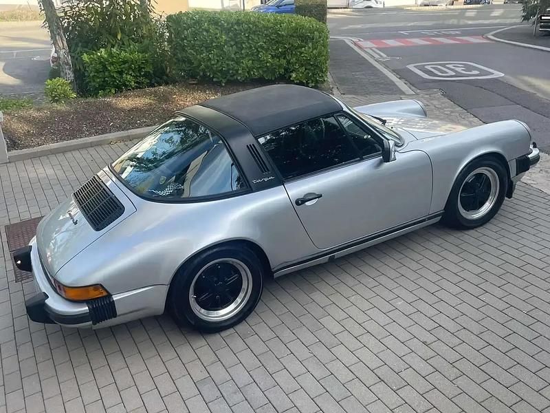 Argent Occasion 1977 Porsche 911 Carrera Cabriolet Cabriolet | 97 999 € - Image 1/4