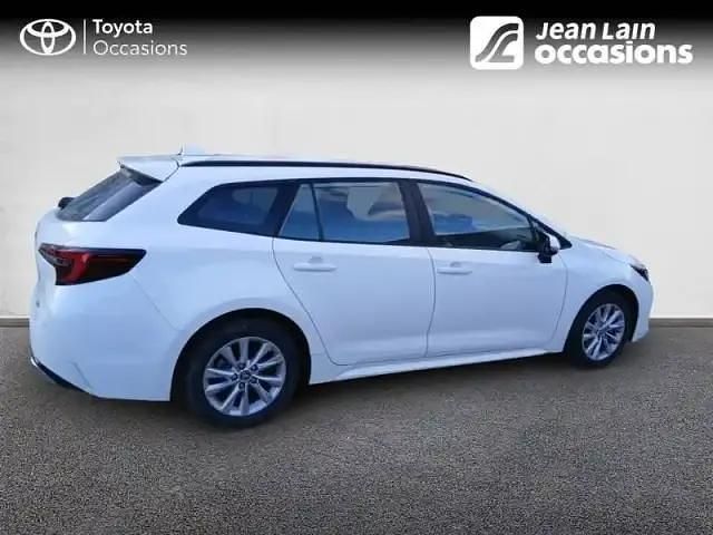 Occasion Toyota Corolla 2024 Blanc Break