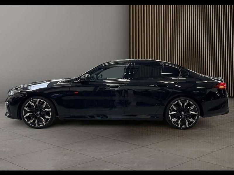 Occasion BMW 520 M Sport 200 ch (147 kW) 2025 Noir Berline