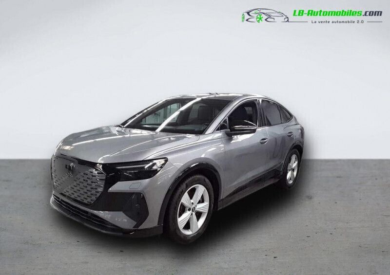 Utilisé 2022 Audi Q4 e-tron Sport SUV | 41 500 € (Prix assez cher) - Image 1/4