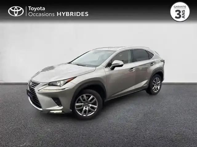 Gris titane Occasion 2021 Lexus NX300h SUV | 32 990 € (Prix juste) - Image 1/4