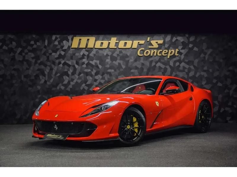 Rouge Utilisé 2020 Ferrari 812 Coupé | 319 990 € - Image 1/4