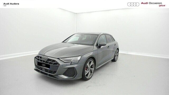 Gris daytona nacré Utilisé 2025 Audi A3 S-Line | 41 990 € (Prix cher) - Image 1/4
