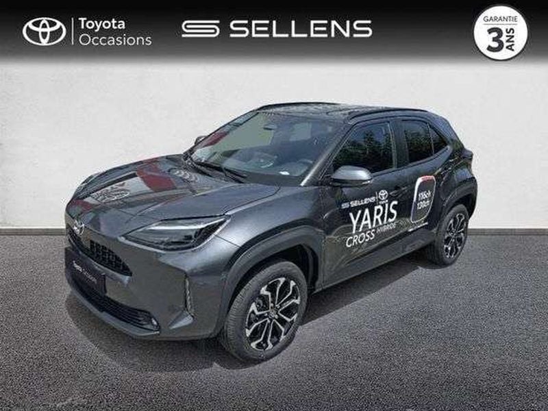Utilisé 2025 Toyota Yaris Hybrid Design | 28 500 € (Prix assez cher) - Image 1/1