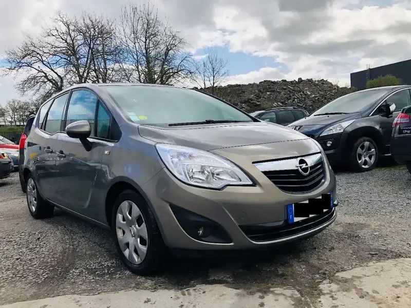 Bronze Utilisé 2011 Opel Meriva Cosmo Monospace | 6 200 € (Prix assez cher) - Image 1/4