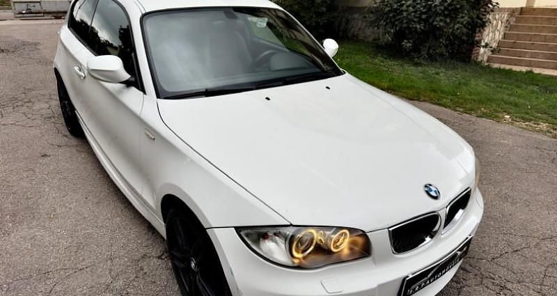 Blanc Utilisé 2011 BMW 120 Sport Line Citadine | 9 999 € - Image 1/4