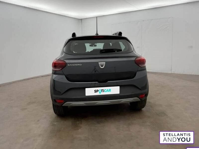 Occasion Dacia Sandero Expression 101 ch (74 kW) 2022 Gris Citadine