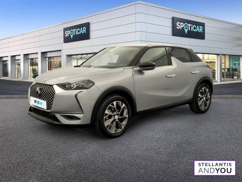 Gris Utilisé 2020 DS Automobiles DS3 Crossback E-Tense Grand Chic SUV | 16 690 € (Prix juste) - Image 1/3