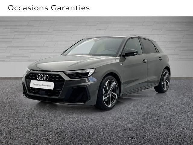 Gris chronos métallisé noir mythe métallisé Utilisé 2025 Audi A1 Sportback S-line plus Citadine | 29 990 € (Prix assez cher) - Image 1/4