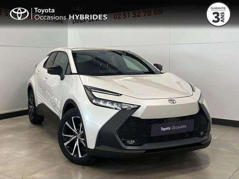 Occasion 2025 Toyota C-HR Design SUV | 34 990 € (Prix cher) - Image 1/1