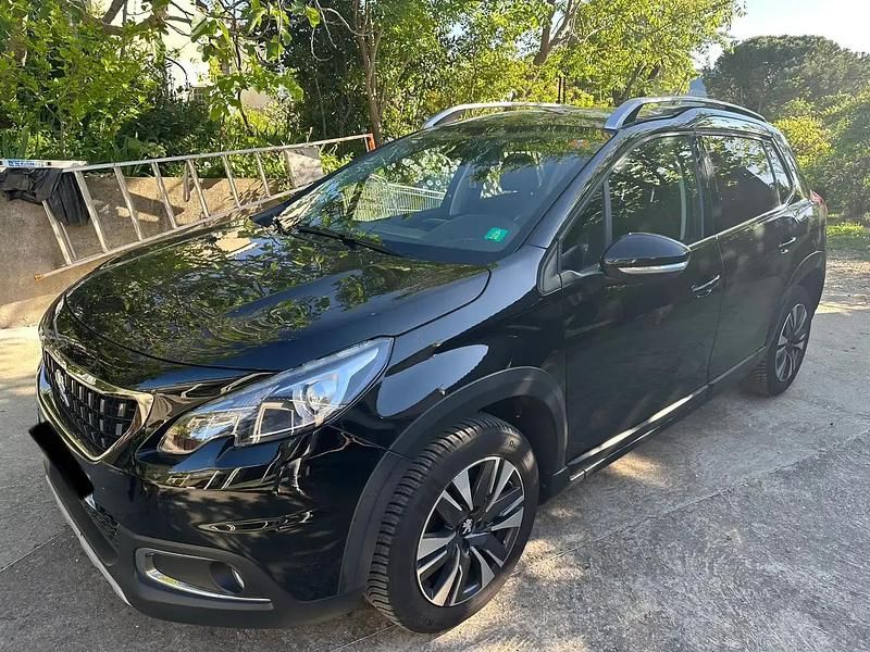 Noir Utilisé 2019 Peugeot 2008 S SUV | 10 200 € (Bon prix) - Image 1/4