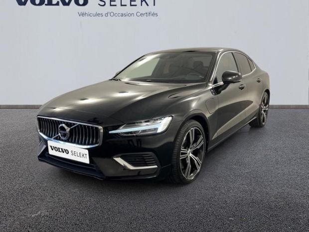 Noir Utilisé 2021 Volvo S60 Inscription Berline | 33 990 € - Image 1/4