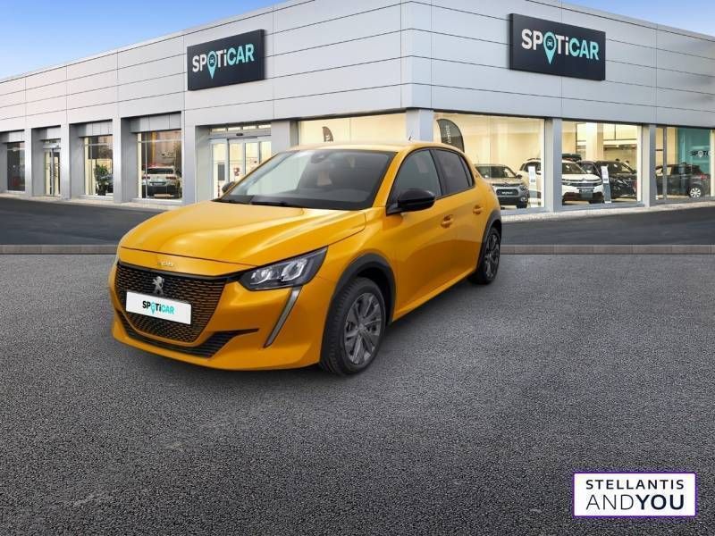 Jaune Utilisé 2022 Peugeot e-208 Allure Citadine | 15 989 € (Bon prix) - Image 1/3