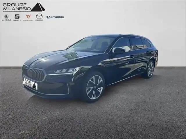 Noir ebène métallisé Utilisé 2024 Skoda Superb Break | 40 510 € (Prix juste) - Image 1/4
